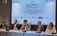 Са Медијског форума Југоисточне Европе у Подгорици: Јавним сервисима мора бити омогућена финансијска стабилност и функционисање без политичког мешања Са Медијског форума Југоисточне Европе у Подгорици: Јавним сервисима мора бити омогућена финансијска стабилност и функционисање без политичког мешања